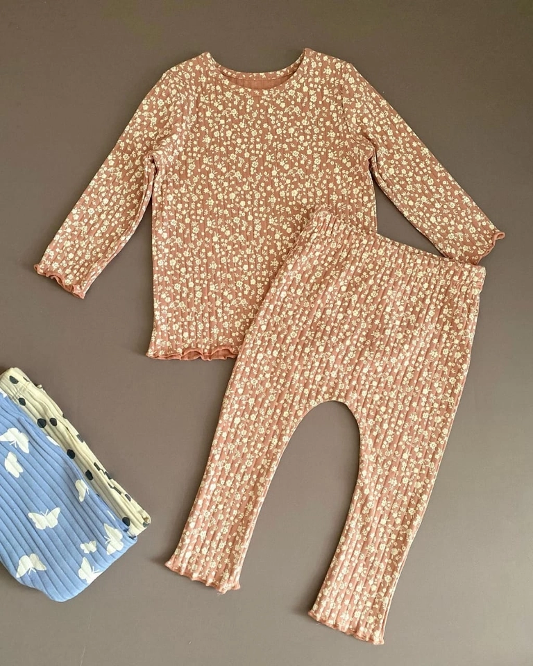 Kit com 4 Conjuntos  - 4