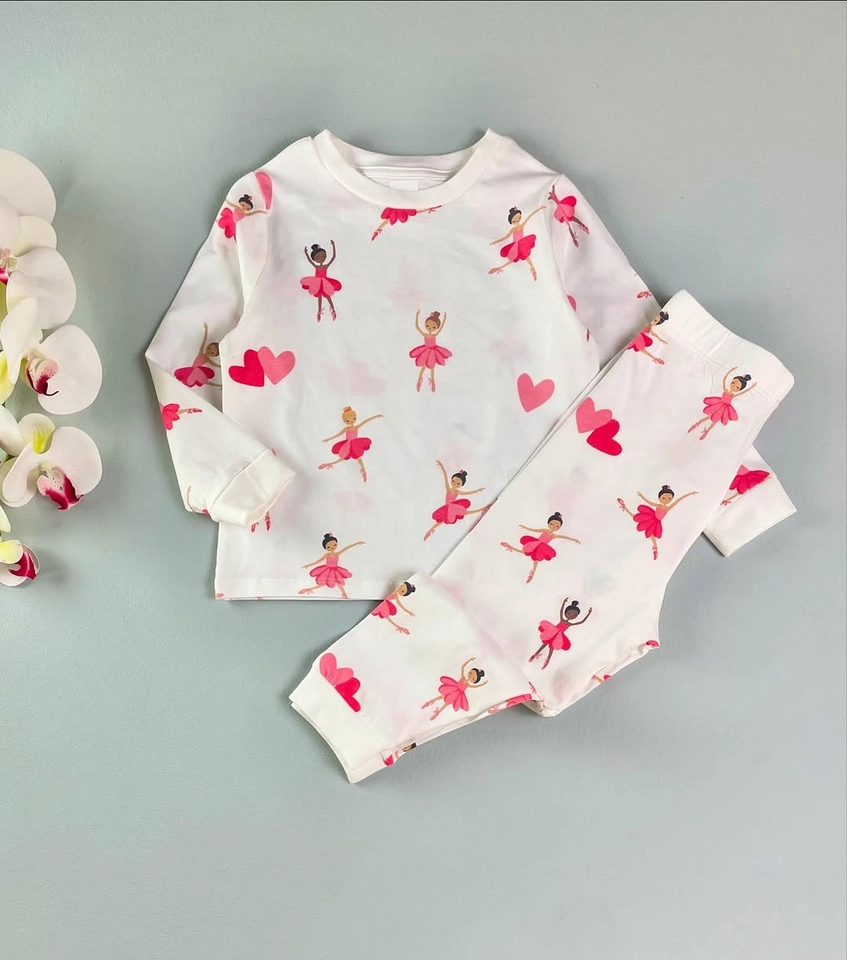 Kit 6 pijamas diversos  - 8