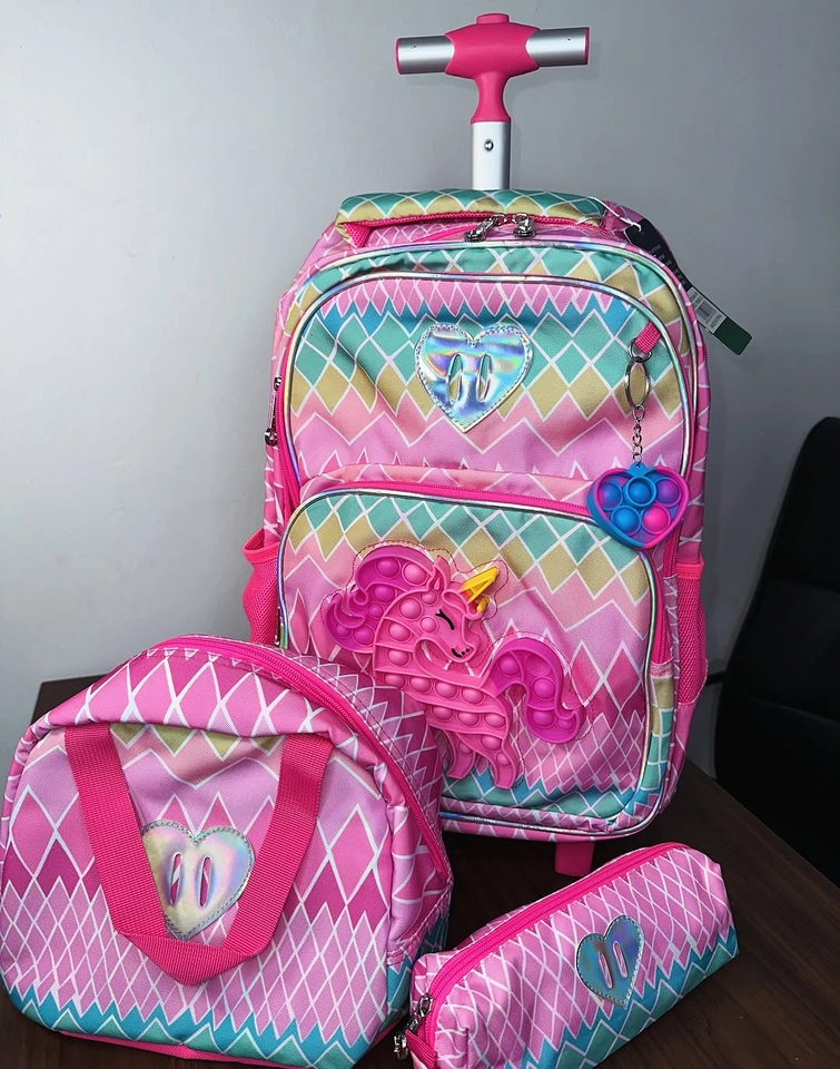 Kit mochila escolar 3 peças  - 1