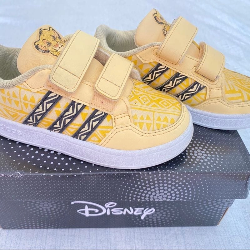 Tênis Adidas Rei Leão  - 5