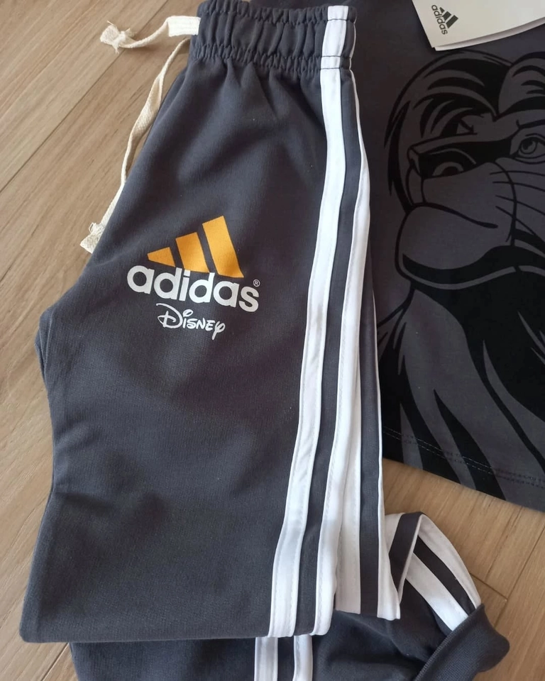 Conjunto Adidas  - 7