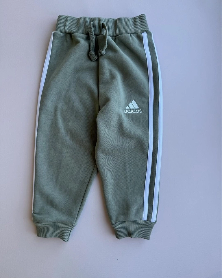 Conjunto Adidas - 2