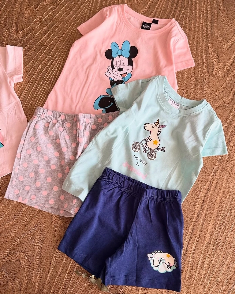 Kit com 3 Pijamas  - 3