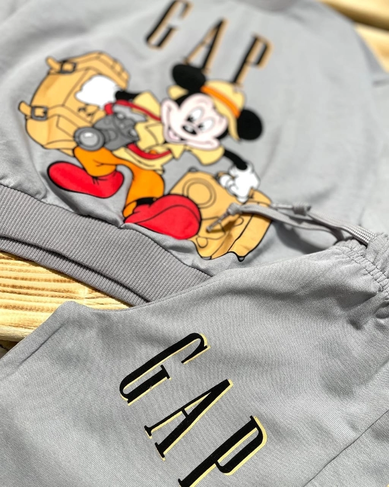 Conjunto Moletom GAP Mickey viagem  - 3