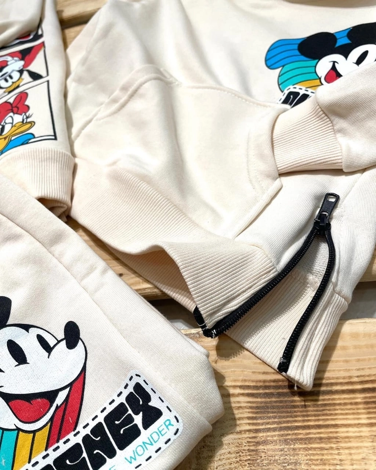 Conjunto Moletom Disney Friends  - 4