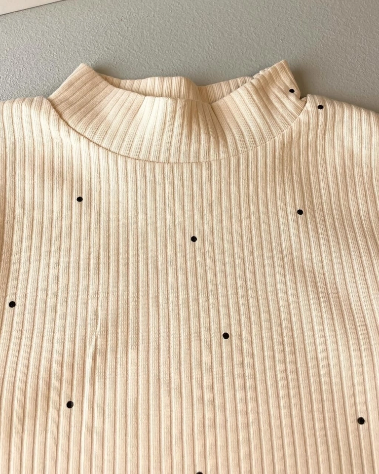 Kit com 2 Blusas - 7