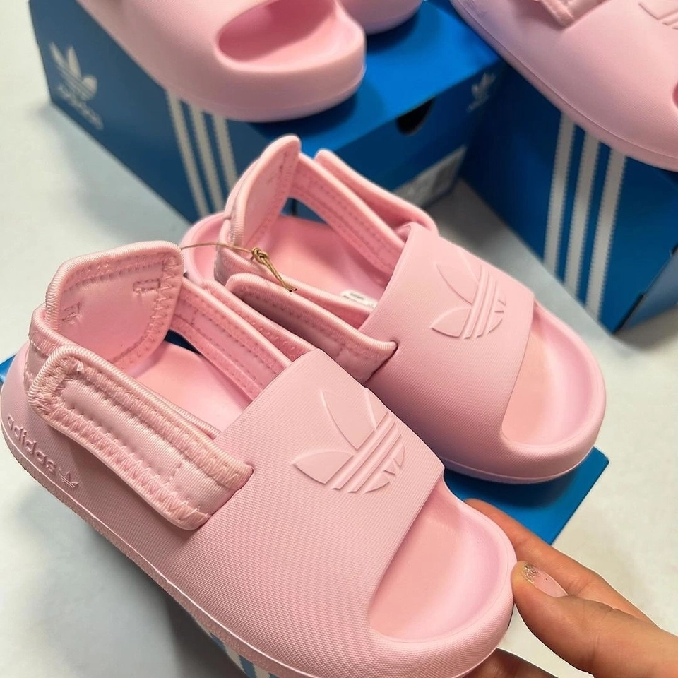 Papete Adidas  - 6