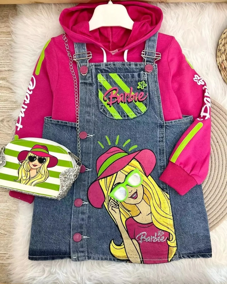 Jardineira Barbie  - 1