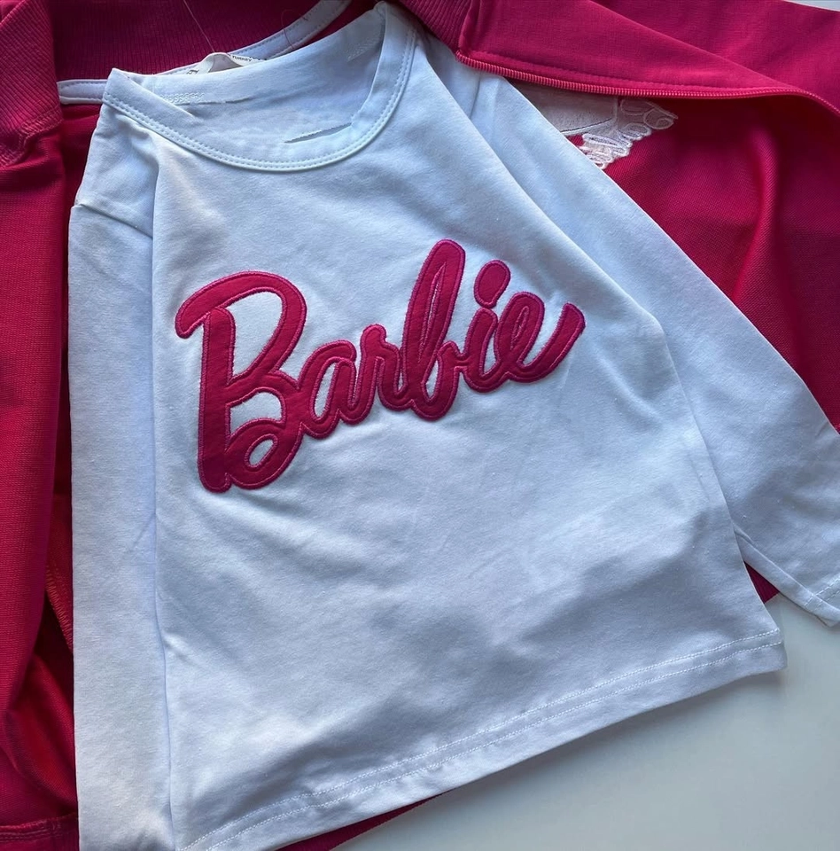 Conjunto Barbie Coleggin - 3