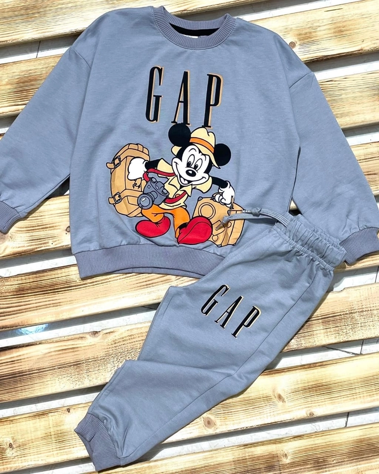 Conjunto Moletom GAP Mickey viagem  - 1