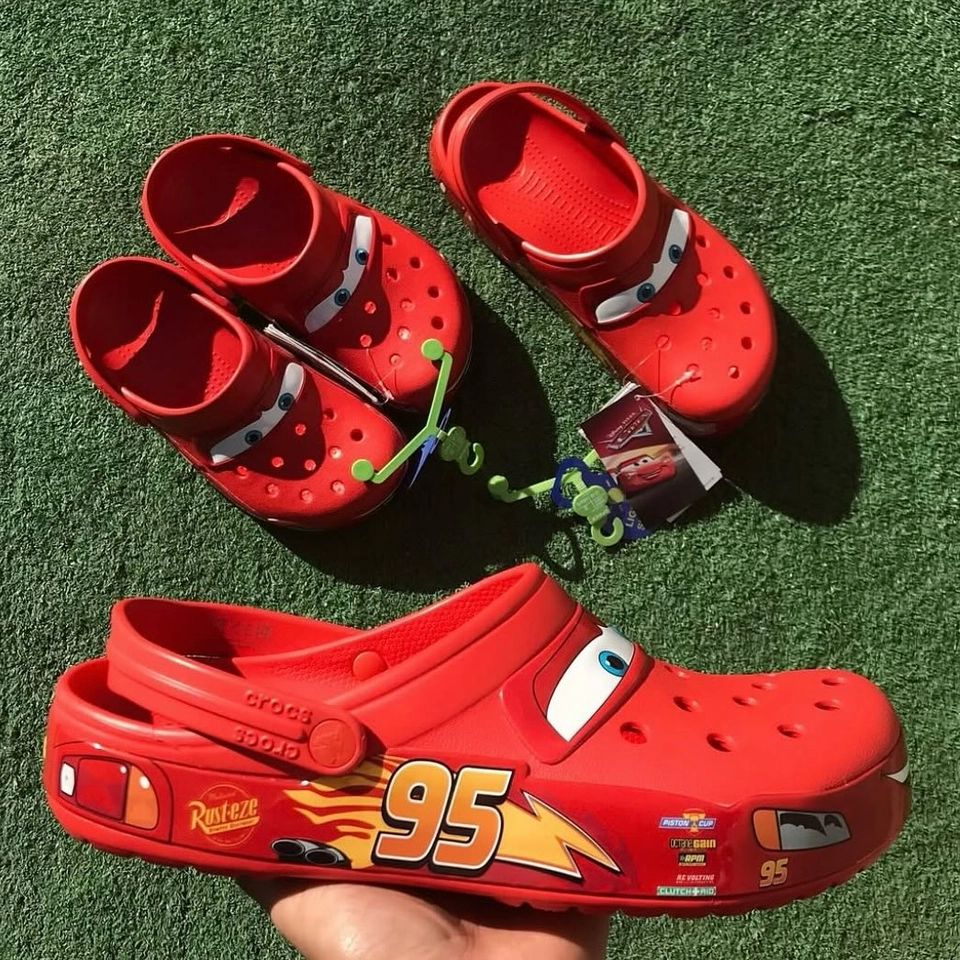 Crocs relâmpago mcqueen - 6