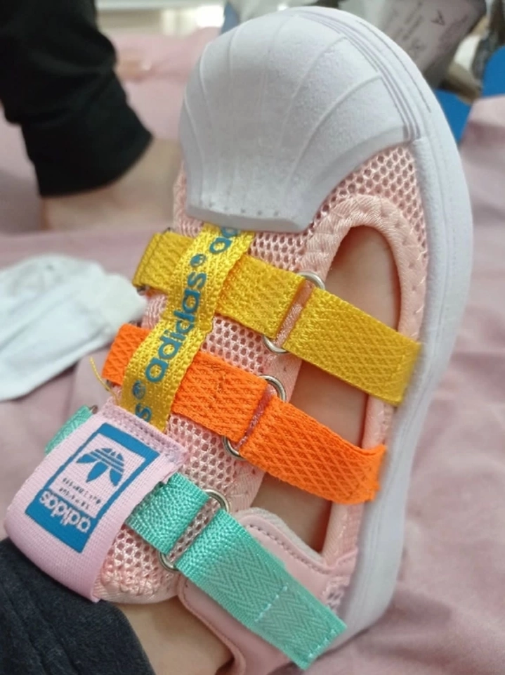 Tênis Estilo Sandália Adidas - 5