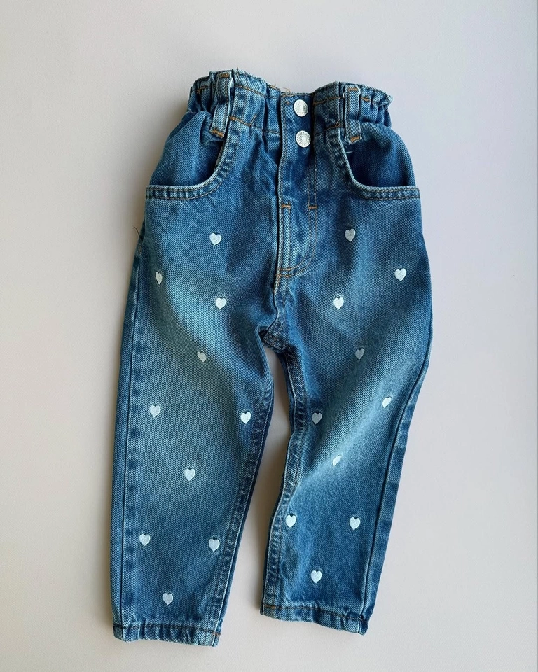 Calça Jeans Coração Branco - 1