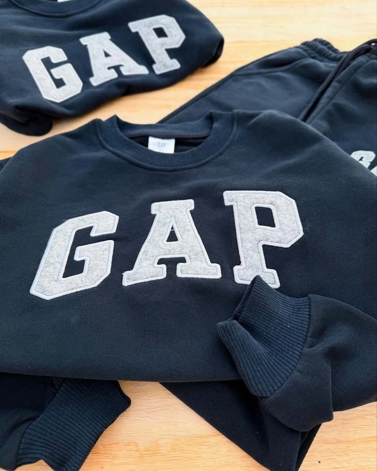 Conjunto moletom GAP - 4