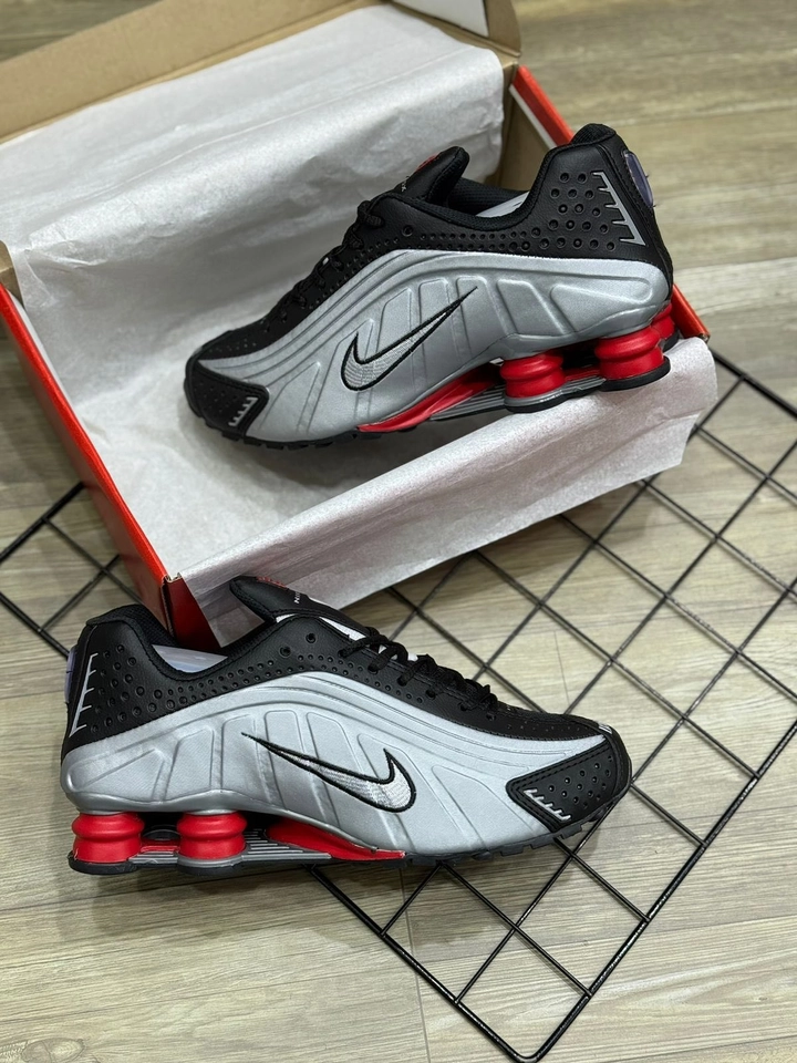 Nike Shox R4 - 2