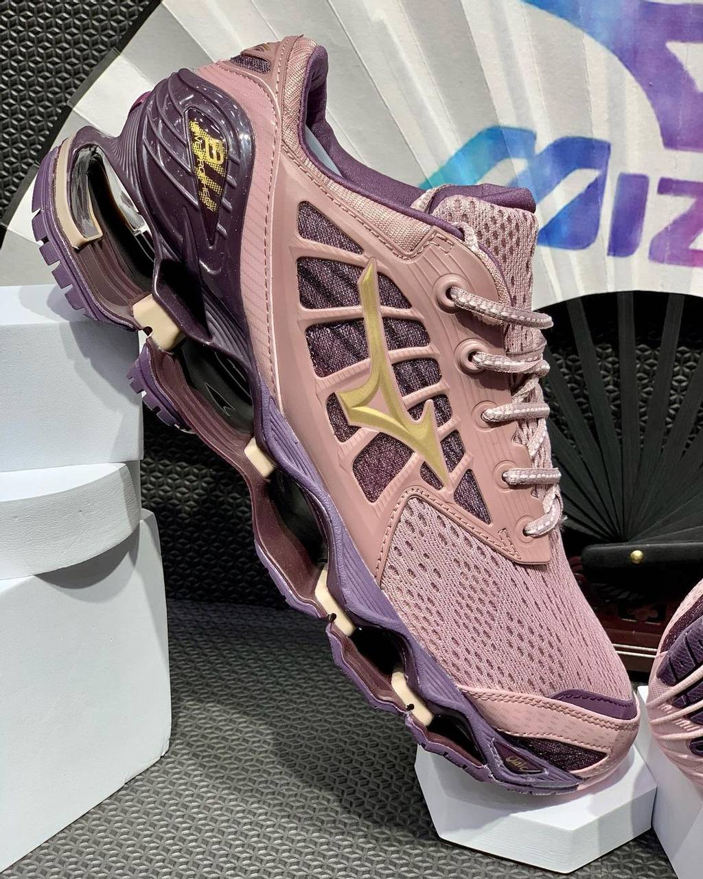 tênis Mizuno Prophecy 9 rose 