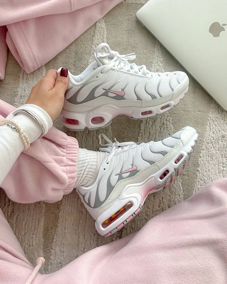 Nike tn feminino