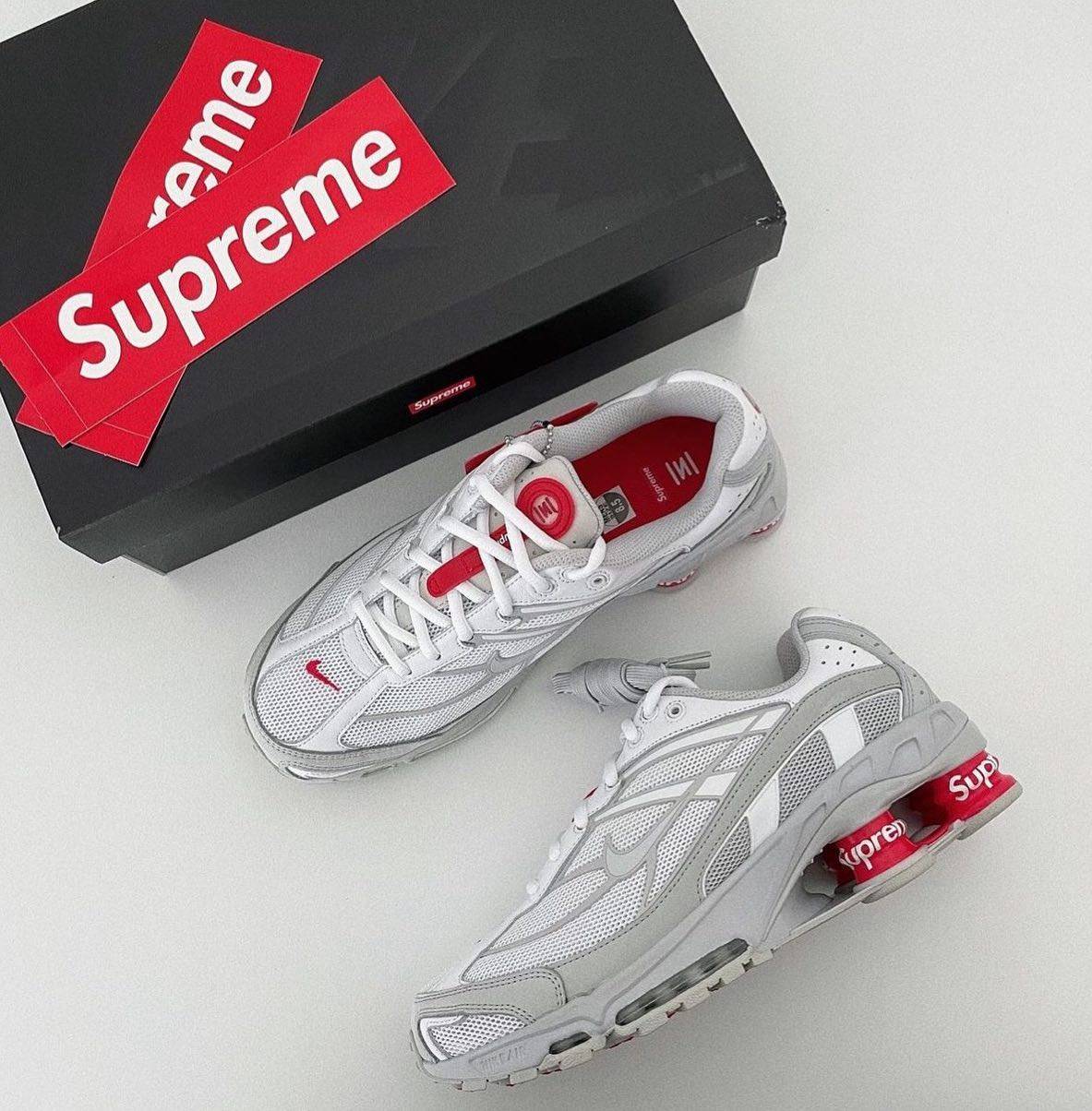 Nike Shox Supreme branco - 2
