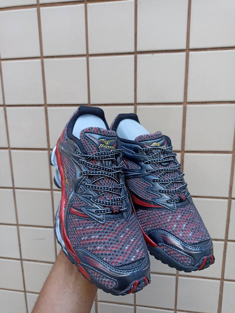 Mizuno  Prophecy 1 vermelho e cinza - 6
