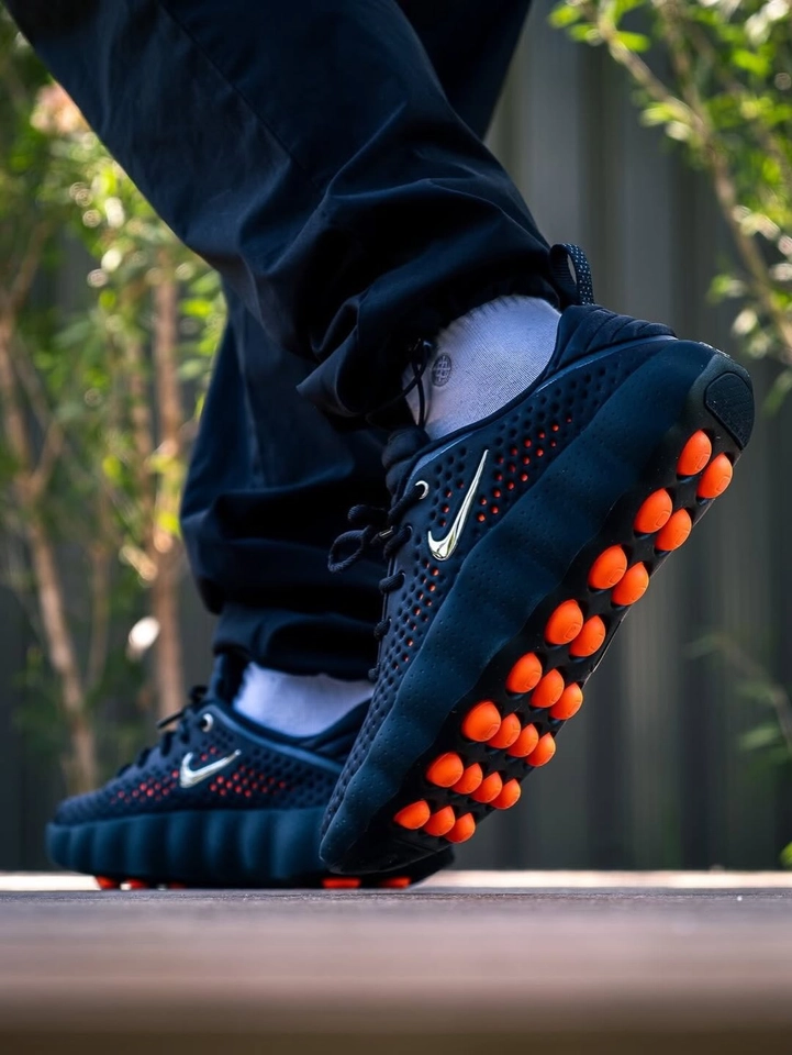 Nike mind 002 - 1
