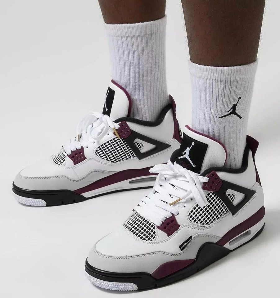 Nike Jordan 4 Paris San German