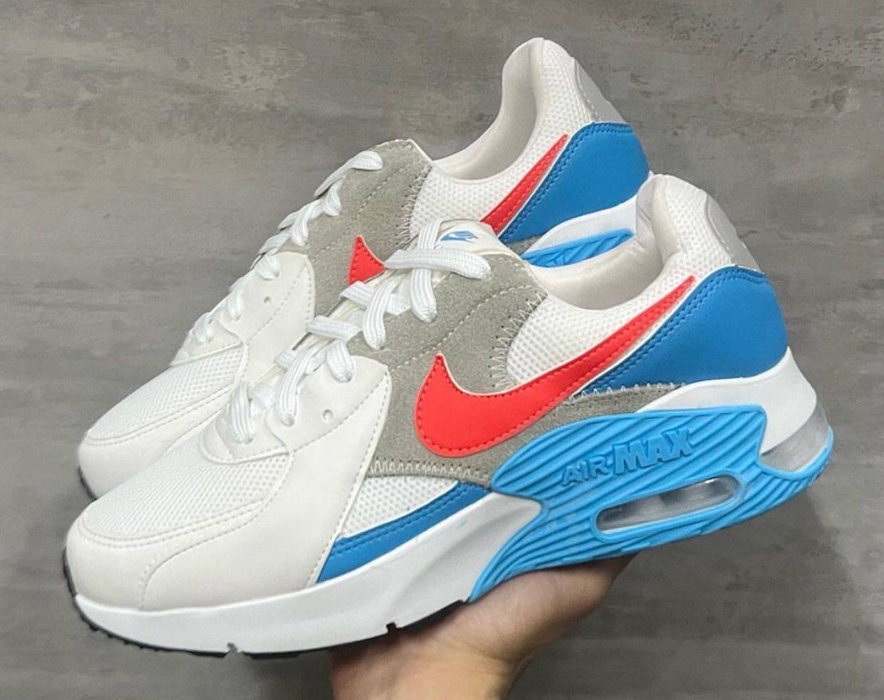 Nike Air Max Excee - 7