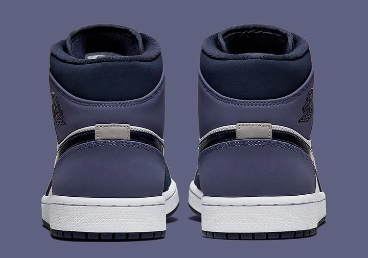 Air Jordan 1 - 7