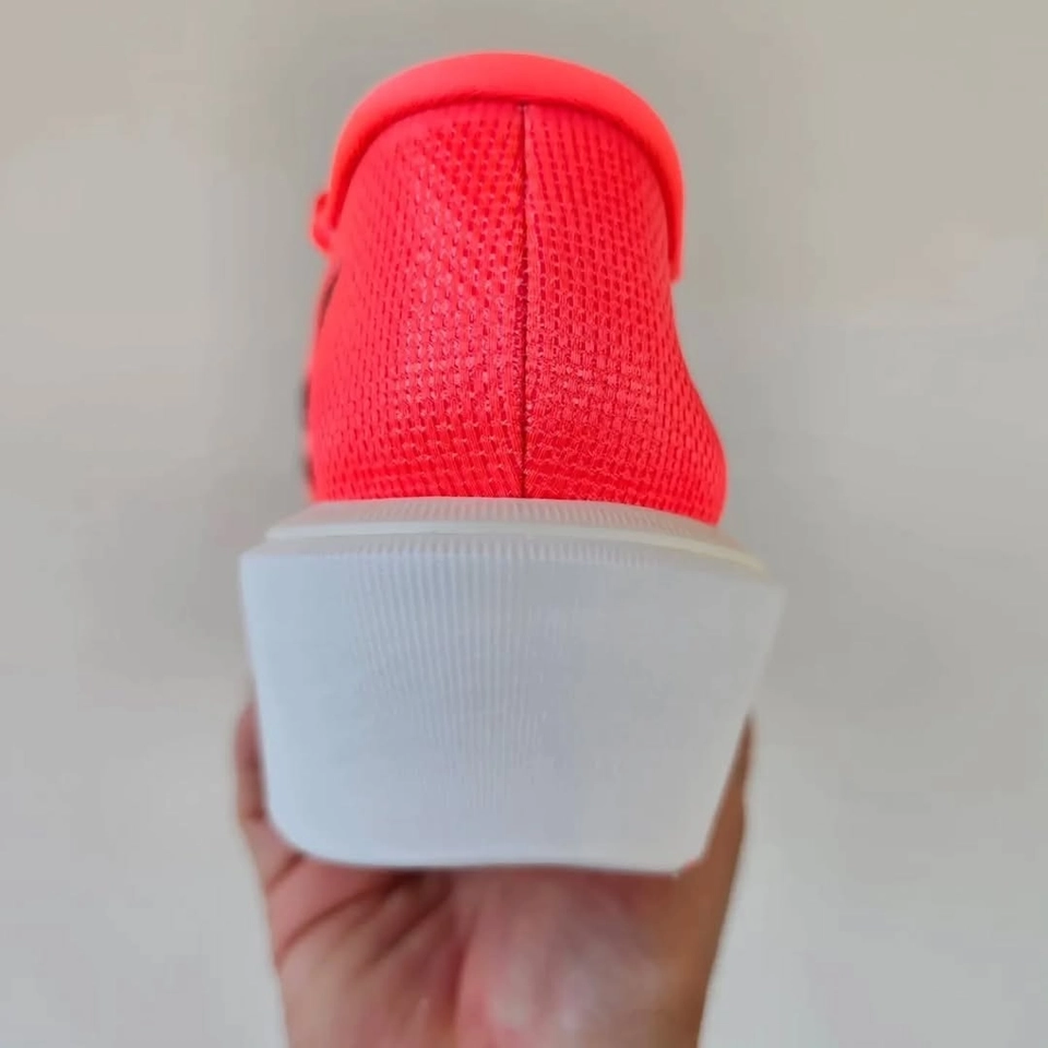 Asics Metaspeed - 4