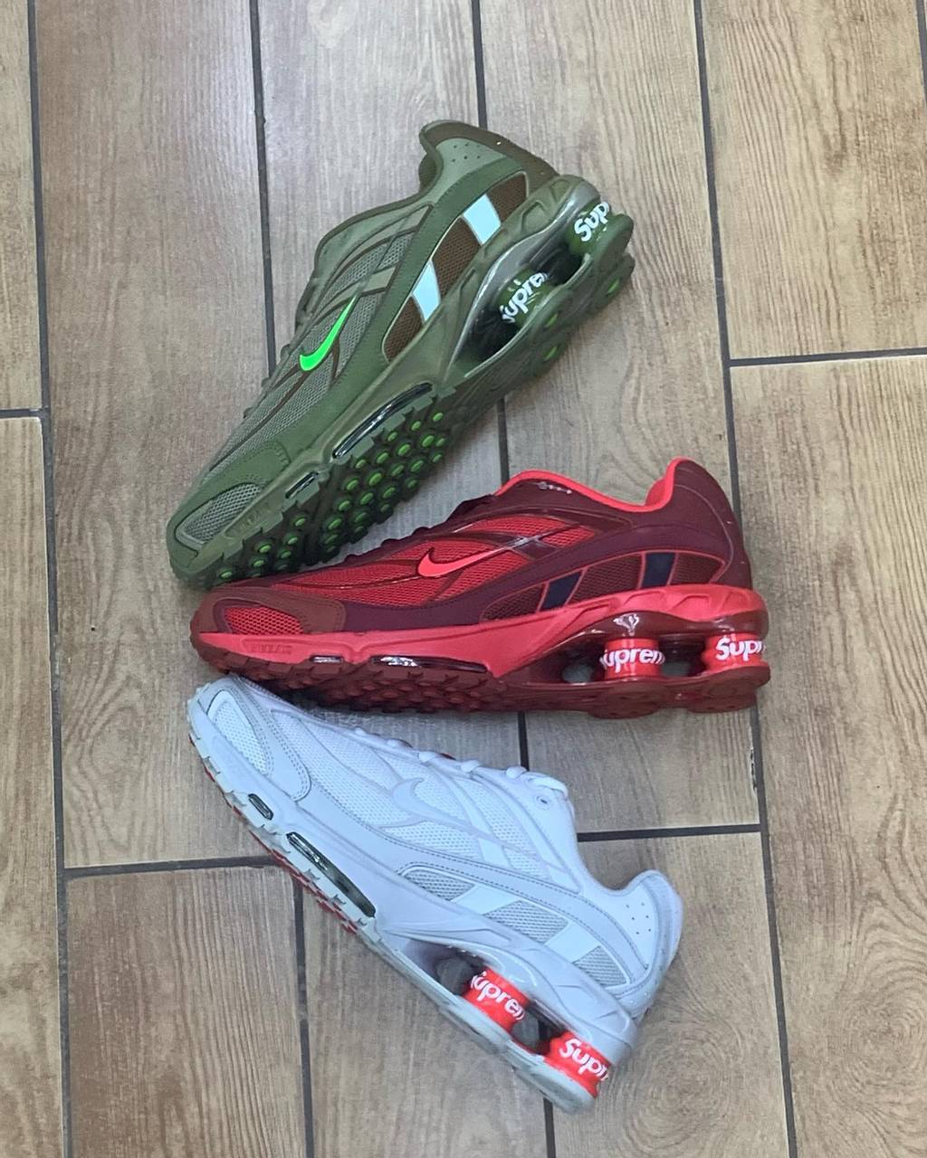 Nike Shox Supreme Red - 4