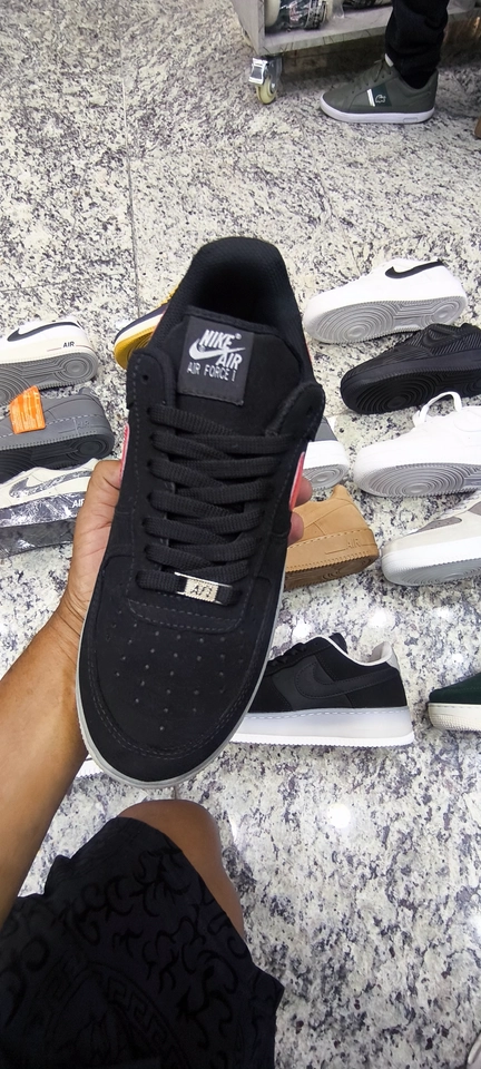 Nike force preto e red - 2