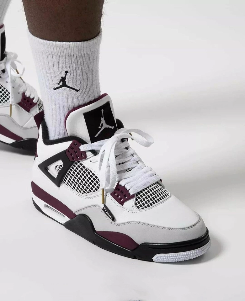 Nike Jordan 4 Paris San German - 8
