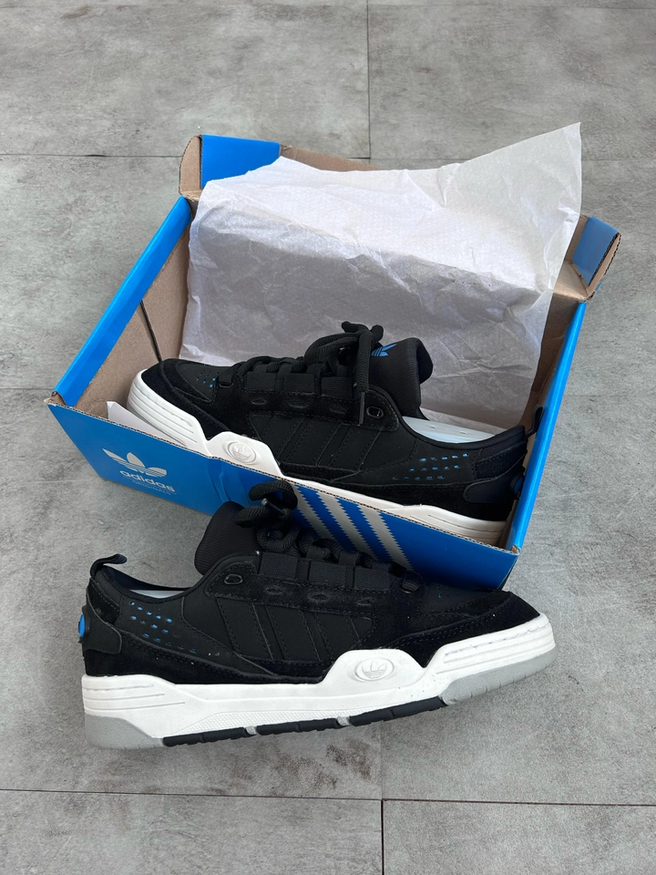 Adidas AD 2000 preto e azul