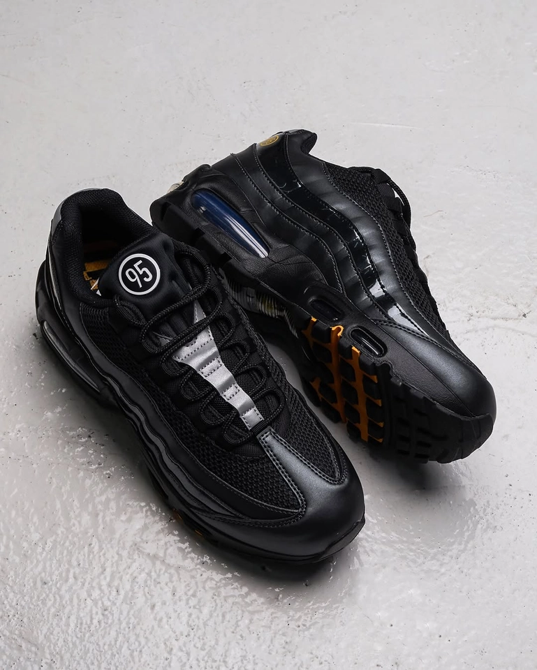 Nike Air Max 95 Black  - 5