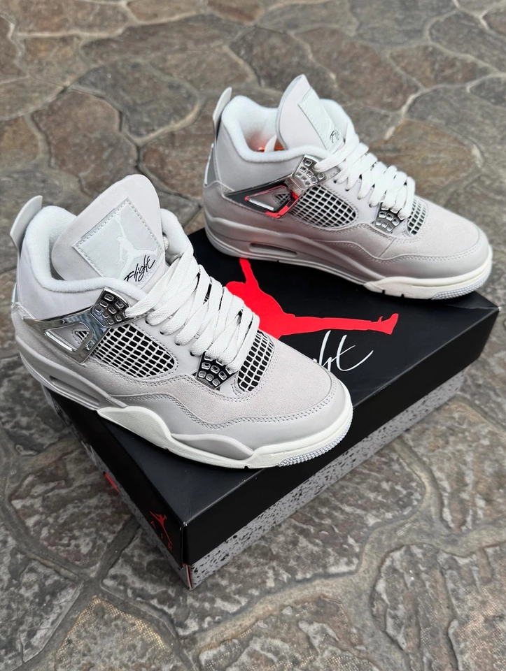 Air Jordan 4 Frozen - 3