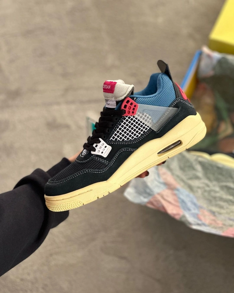 Air Jordan 4 - 4