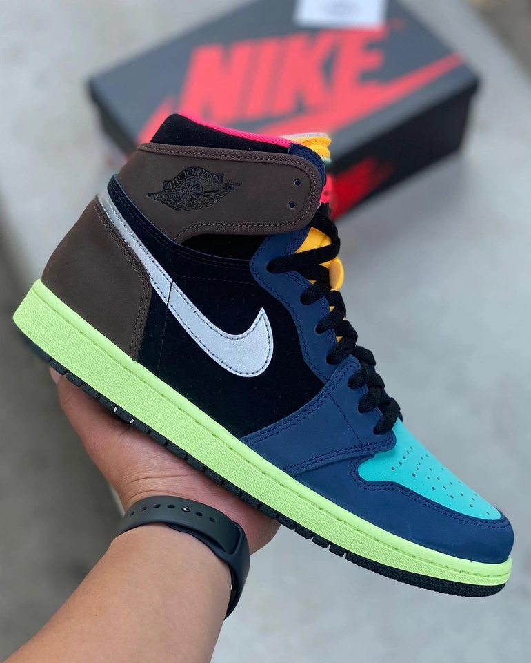 Air Jordan 1  - 2