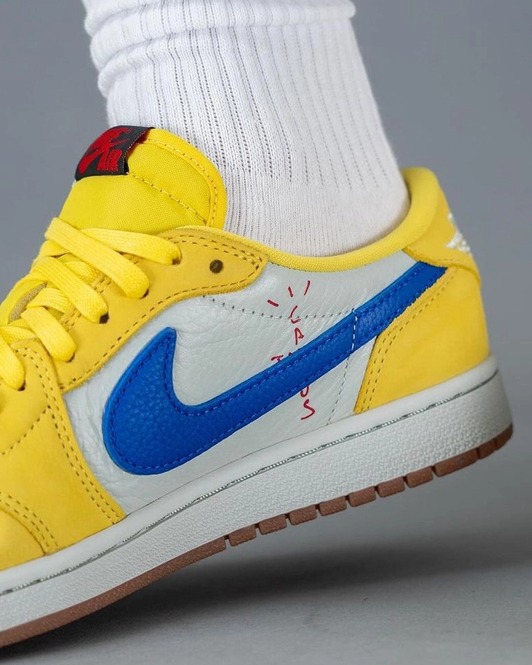 Nike Travis Canary - 3