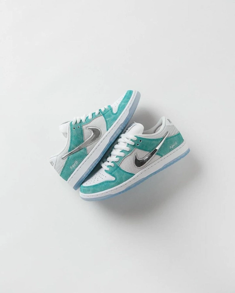 Nike dunk April - 1