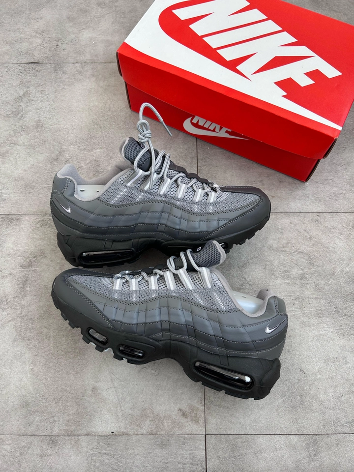 Nike Air Max 95 - 5