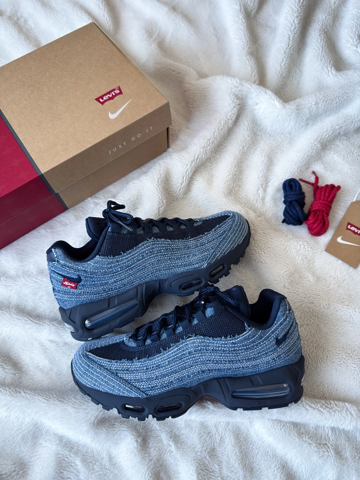 Nike 95 Denim