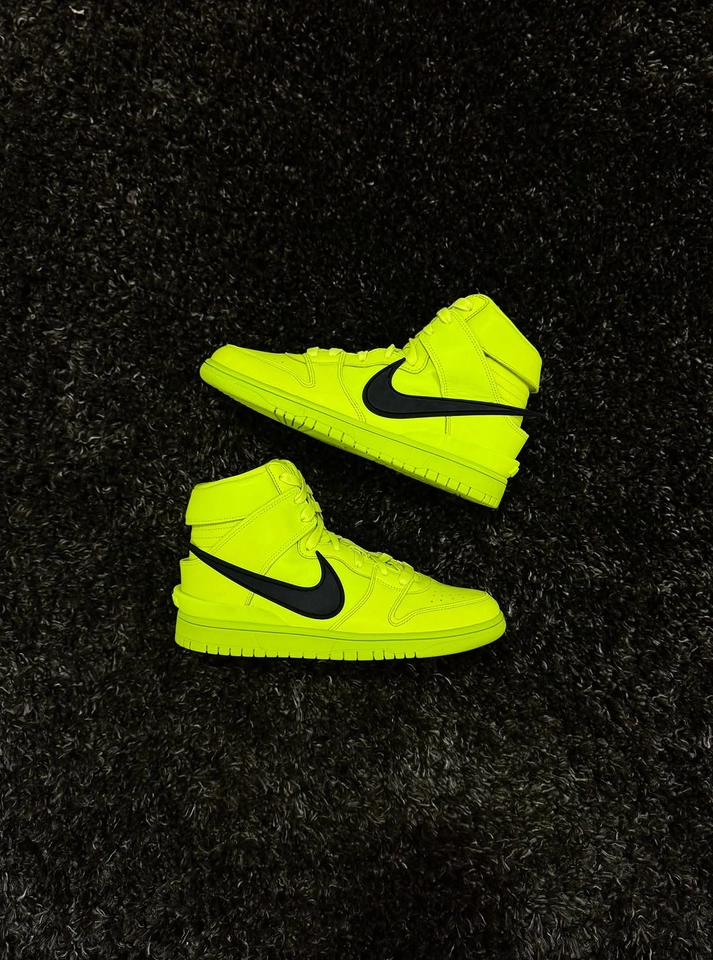 Nike ambrush  volt