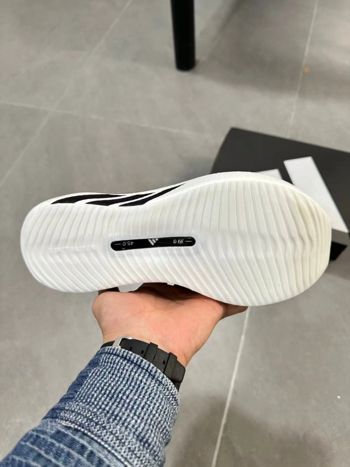 Adidas hyperboost - 8