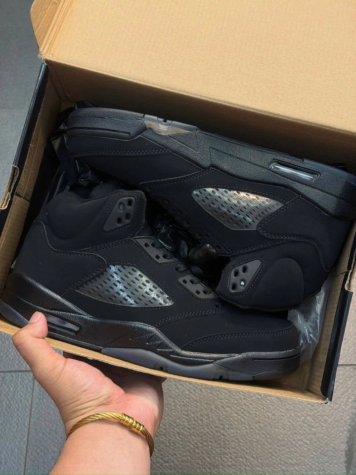 Air Jordan 5 black - 5