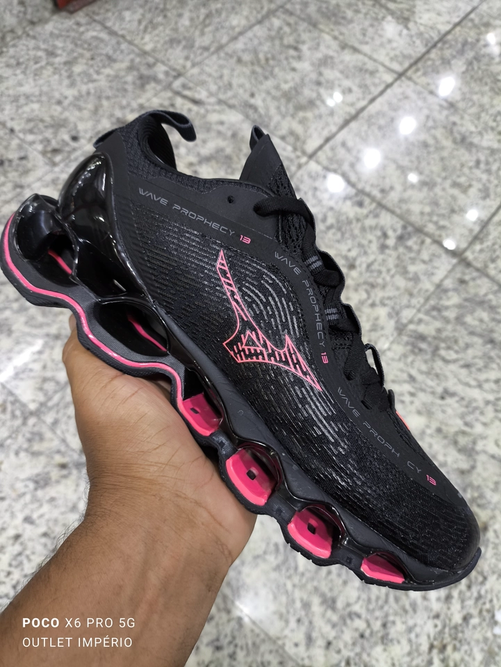 Mizuno 13 preto e rosa - 2