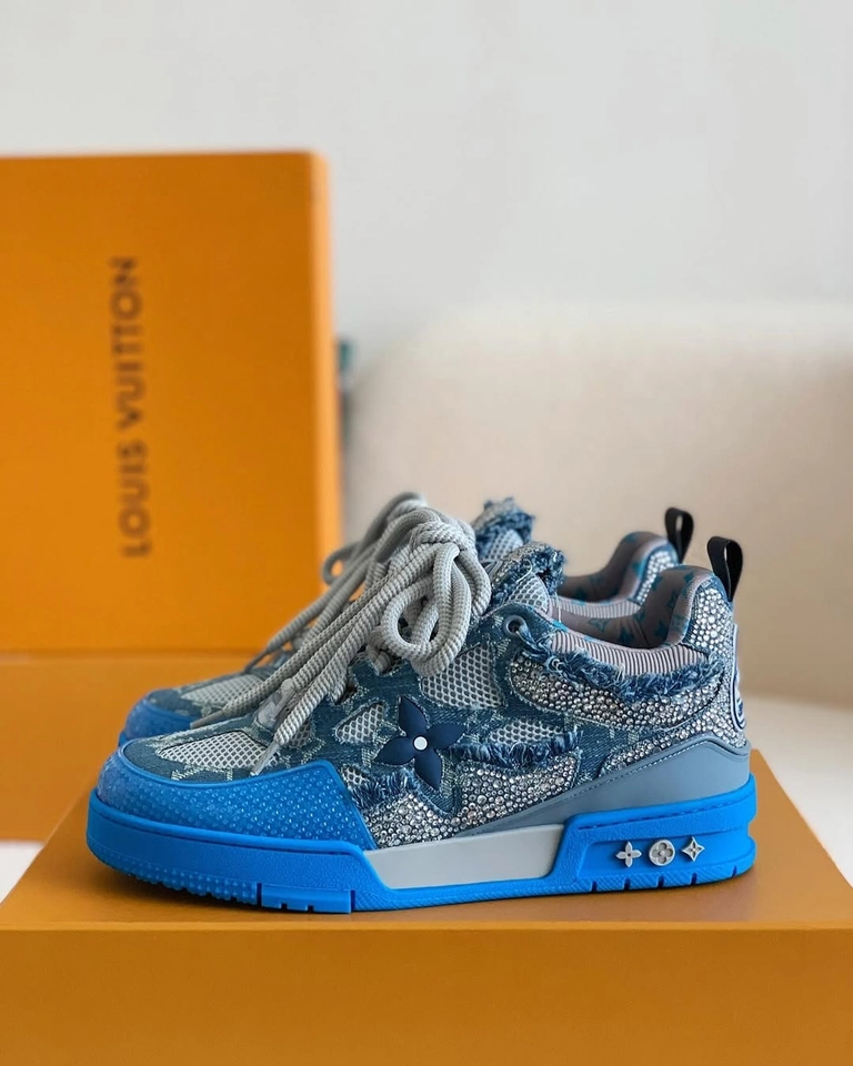 Louis Vuitton Blue swarosviki - 2
