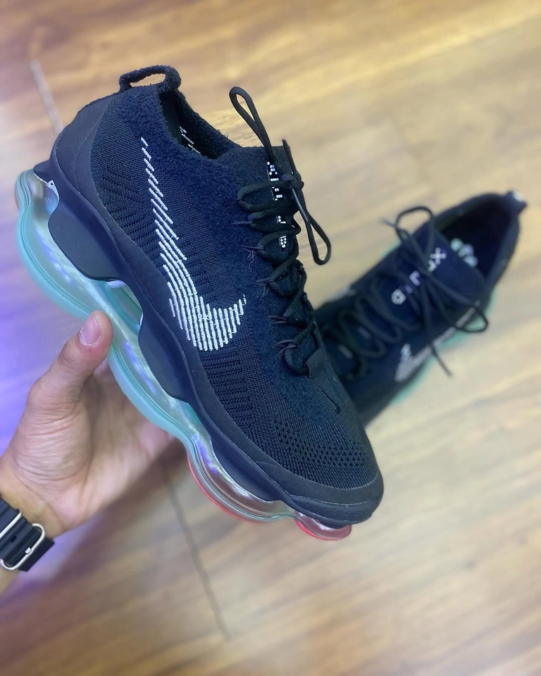 Nike scorpion premium