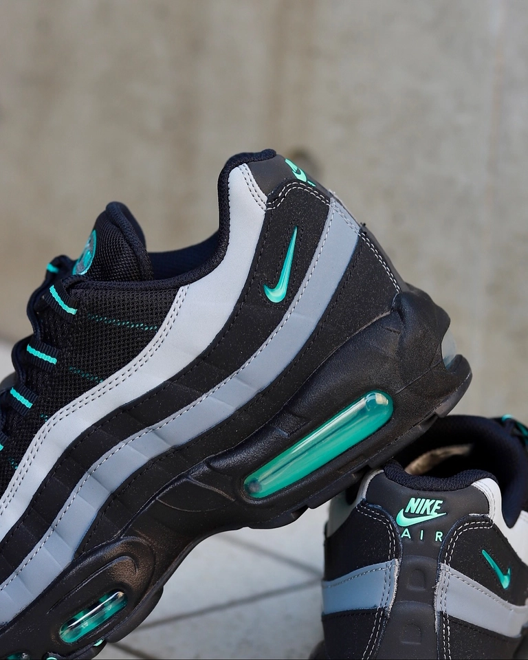Nike Air Max 95  - 8