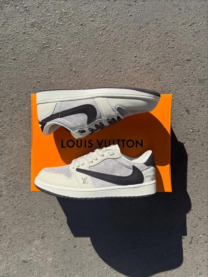 Air Jordan low Travis Scott LV