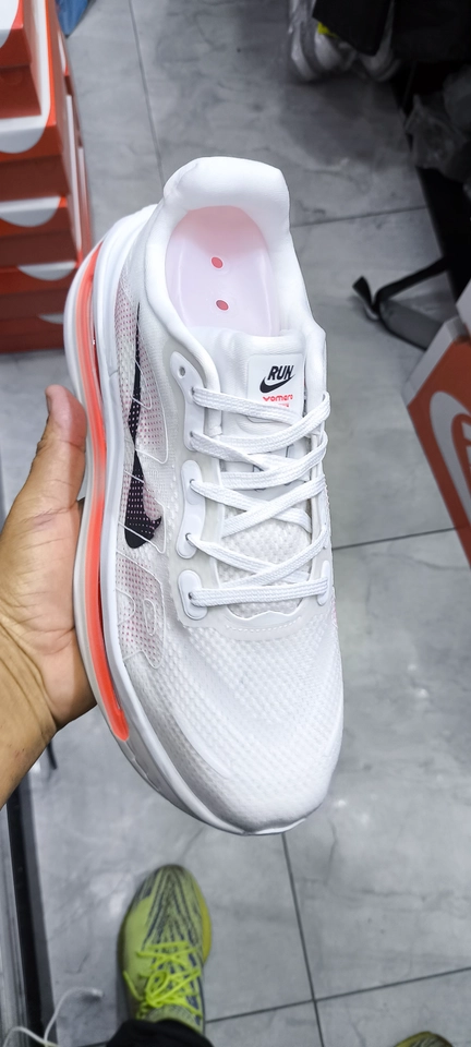 Nike vomero - 5