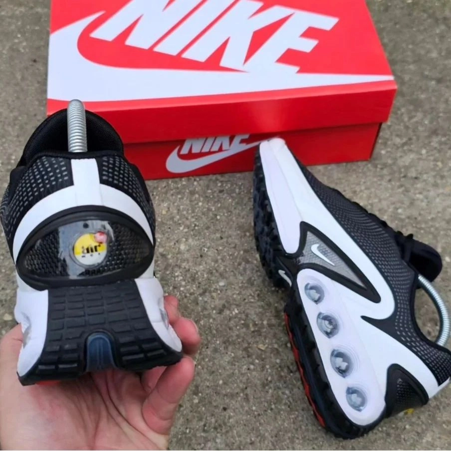 Nike Air Max DN - 7